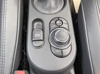 Photo 27 Mini Mini Gén. III (F56) Ph3 Edition Premium Plus 3