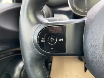 Photo 16 Mini Mini Gén. III (F56) Ph3 Edition Premium Plus 3