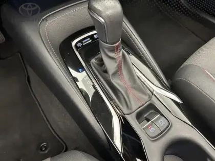 Photo 15 Toyota Corolla Hybride 122h GR Sport TO