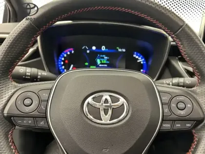 Photo 10 Toyota Corolla Hybride 122h GR Sport TO