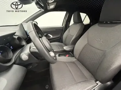 Photo 9 Toyota Yaris Hybride 1.5 116H DESIGN PACK CARGO