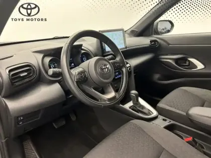 Photo 8 Toyota Yaris Hybride 1.5 116H DESIGN PACK CARGO