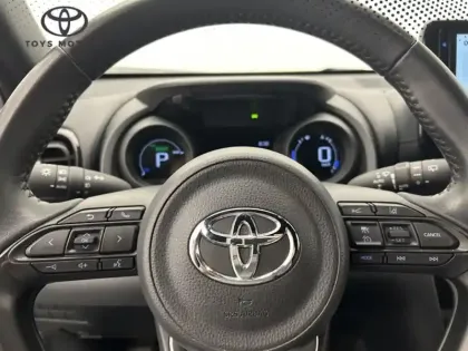 Photo 20 Toyota Yaris Hybride 1.5 116H DESIGN PACK CARGO