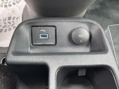 Photo 15 Ford Transit Connect Fourgonnette L2 1.0E 100ch E85 Trend