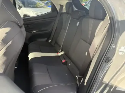 Photo 15 Toyota Yaris Hybride 116h Design VD