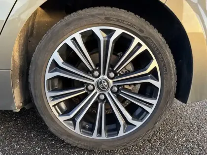 Photo 8 Toyota Corolla Gén. X Ph1 Design 5