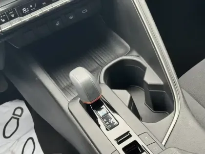 Photo 14 Toyota C-HR Gén. II Ph1 Design 5