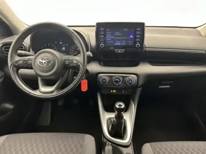 Photo 10 Toyota Yaris 70 VVT-i Dynamic