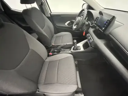 Photo 20 Toyota Yaris 70 VVT-i Dynamic