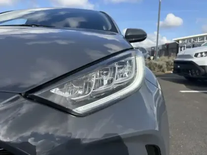 Photo 18 Toyota Yaris Hybride 116h Design PAC