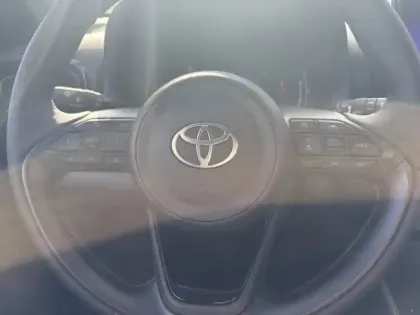 Photo 12 Toyota Yaris Hybride 116h Design PAC