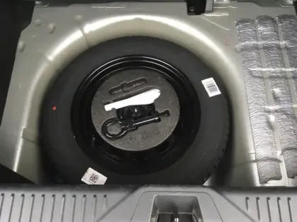 Photo 22 Ford Fiesta Gén. V Ph1 Titanium 5