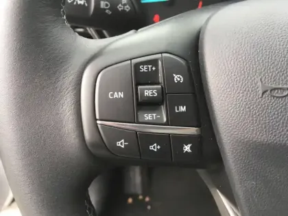 Photo 15 Ford Fiesta Gén. V Ph1 Titanium 5