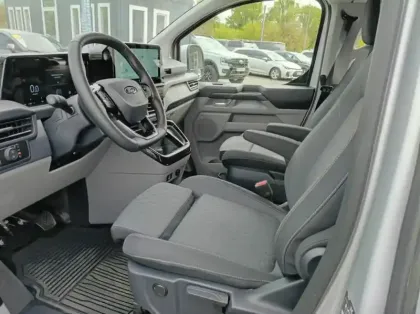 Photo 9 Ford Custom Gén. II Ph1 Limited 1