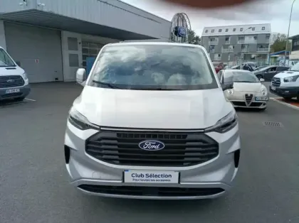 Photo 22 Ford Custom Gén. II Ph1 Limited 1