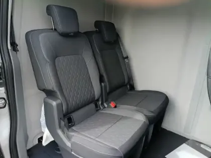 Photo 8 Ford Custom Gén. II Ph1 Limited 1