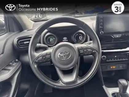 Photo 8 Toyota Yaris Gén. I Ph1 Dynamic 5