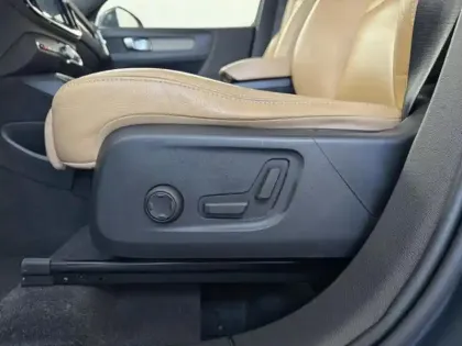 Photo 8 Volvo Xc40 Gén. I Ph1 Inscription Luxe 5