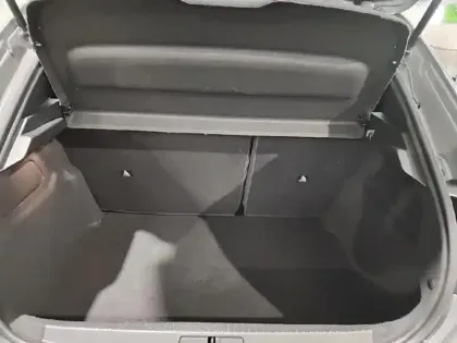 Photo 5 Peugeot 208  1.2 Hybrid 110ch Allure e-DCS6