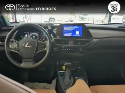 Photo 7 Lexus UX  250h F SPORT Design 2WD