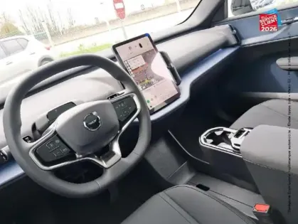 Photo 14 Volvo Ex30 Gén. I Ph1 Ultra 5