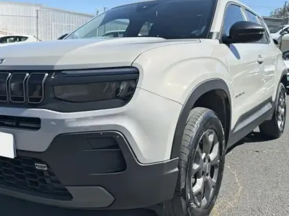 Photo 11 Jeep Avenger  1.2 Turbo T3 100ch MHEV Longitude BVR6 eHybrid