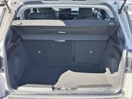 Photo 5 Jeep Avenger  1.2 Turbo T3 100ch MHEV Longitude BVR6 eHybrid