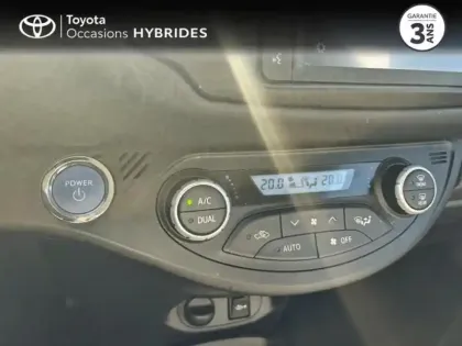 Photo 14 Toyota Yaris Gén. III Ph3 Dynamic 5