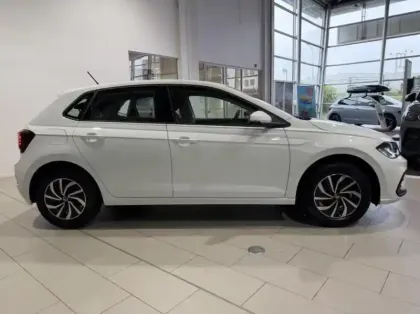 Photo 8 Volkswagen Polo Gén. VI Ph2 Evo Life Plus 5