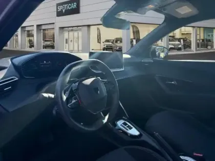 Photo 8 Peugeot 2008 Gén. II Ph2 Style 5