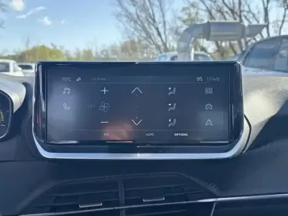 Photo 14 Peugeot 2008 Gén. II Ph2 Style 5