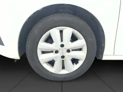 Photo 40 Dacia Sandero  1.0 SCe 65ch Essential