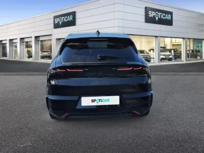 Photo 5 Alfa Romeo Junior  1.2 Ibrida 145ch Premium e-DCT6