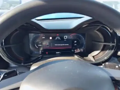 Photo 9 Alfa Romeo Junior  1.2 Ibrida 145ch Premium e-DCT6