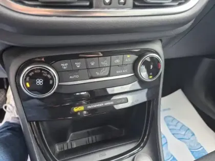 Photo 14 Ford Puma  1.0 Flexifuel 125ch S&S mHEV ST-Line