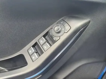 Photo 12 Ford Puma  1.0 Flexifuel 125ch S&S mHEV ST-Line