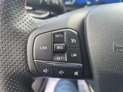 Photo 13 Ford Puma  1.0 Flexifuel 125ch S&S mHEV ST-Line