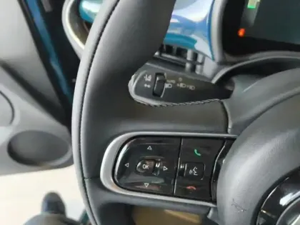 Photo 10 Fiat 500  e 118ch Icône