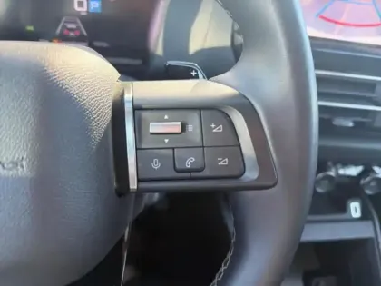 Photo 13 Citroën C4  1.2 PureTech 130ch S&S MAX Automatique