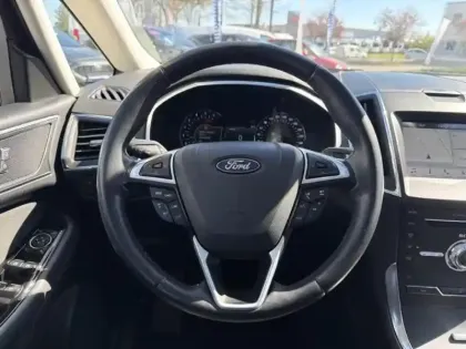 Photo 14 Ford S-max Gén. II Ph1 NG Titanium 5