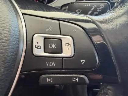 Photo 13 Volkswagen Golf Gén. VII Ph2 Connect 5