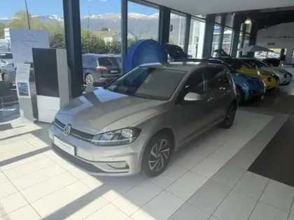 Photo Volkswagen Golf Connect