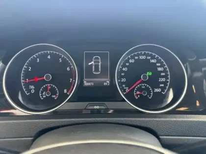 Photo 10 Volkswagen Golf Gén. VII Ph2 Connect 5