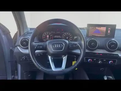 Photo 11 Audi Q2  35 TFSI 150ch Advanced S tronic 7