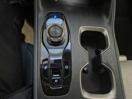 Photo 9 Lexus RZ  350e Luxe MC26