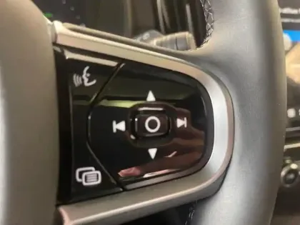 Photo 14 Volvo Xc90 Gén. III Ph1 Black Edition 5