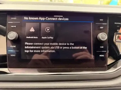 Photo 12 Volkswagen Polo  1.0 TSI 116ch R-Line DSG7