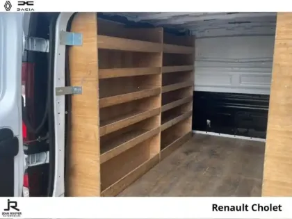 Photo 13 Renault Trafic Gén. III (F82) Ph3 Grand Confort 4