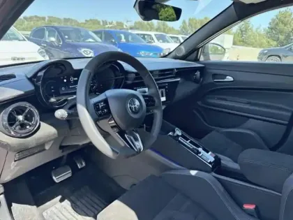 Photo 8 Alfa Romeo Junior  Elettrica 156ch Speciale