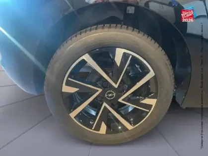 Photo 24 Opel Corsa  1.2 Turbo 100ch Edition